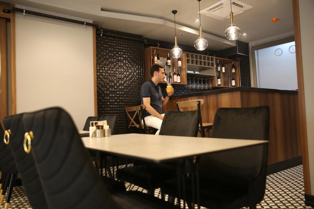 Mithras Hotel Izmir Bagian luar foto