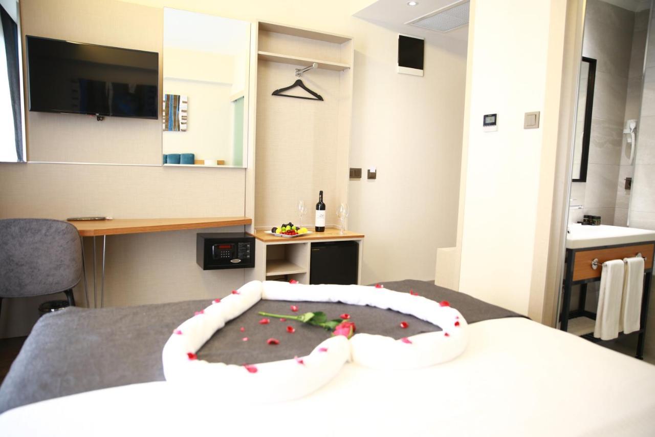 Mithras Hotel Izmir Bagian luar foto