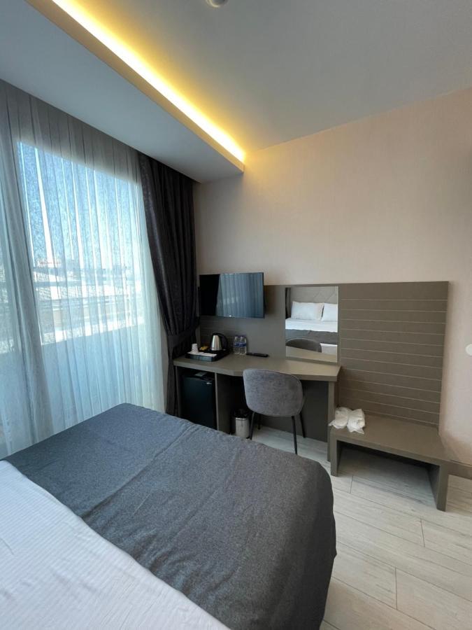 Mithras Hotel Izmir Bagian luar foto